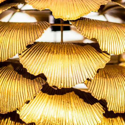 Gingko Leaf Ceiling Pendant Light – Elegant Nature-Inspired Hanging Lamp